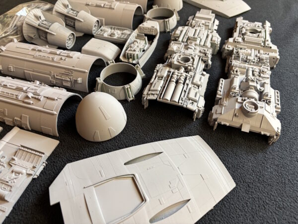 Y-Wing 1/24 Star Wars Model (Gold Leader) - Image 8