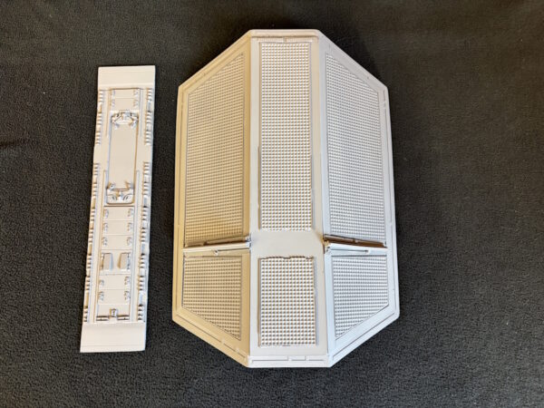 Star Wars 1/24 TIE Bomber ESB Model Kit V2 - Image 2